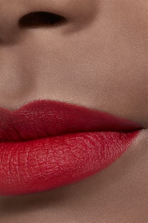 chanel rouge allure velvet 51 la bouleversante|Chanel Rouge Allure velvet libre.